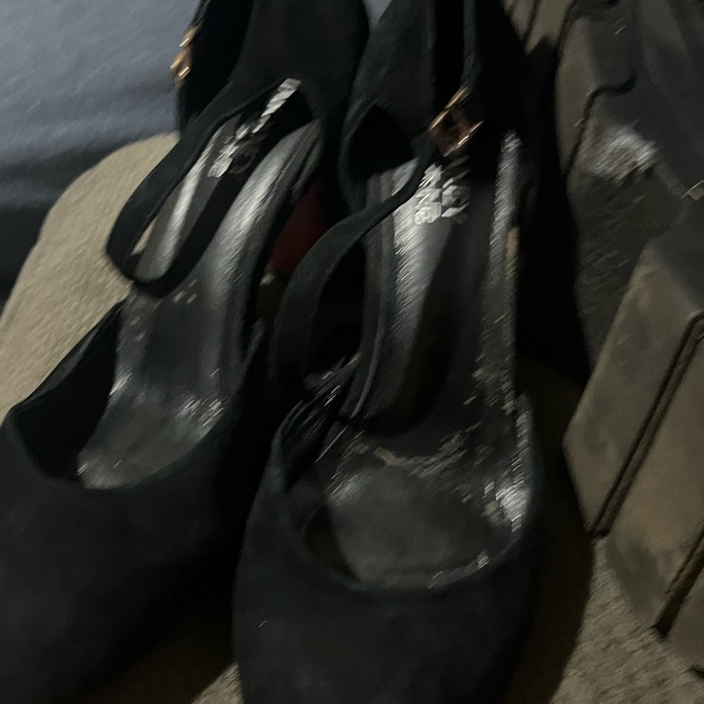 Hells - Picture 5 of 5